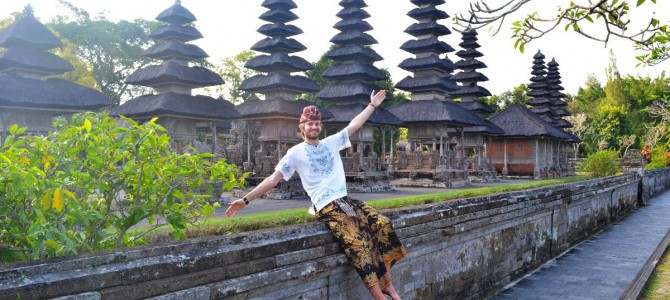 Mit dem Taxi durch Bali